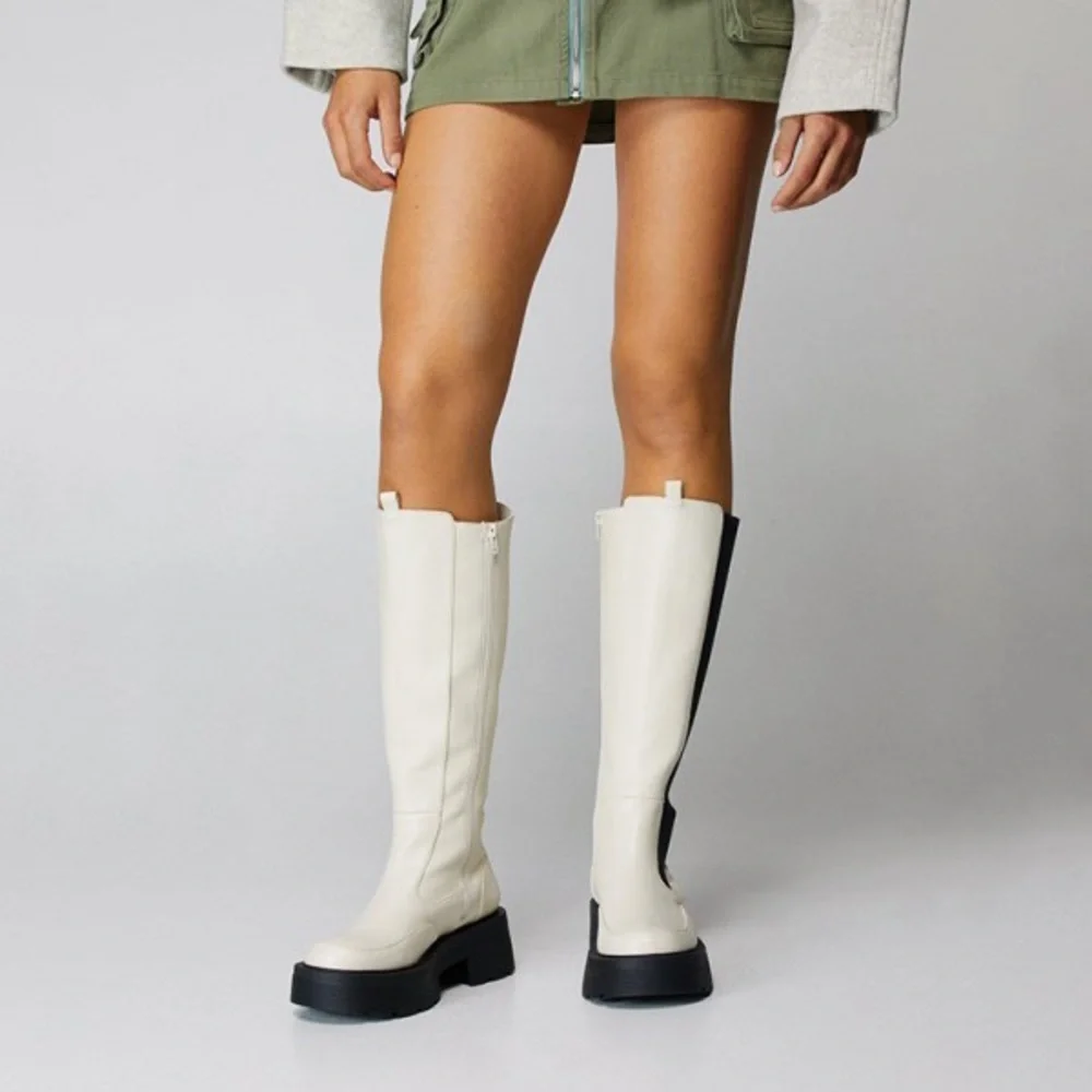 Nasty Gal Tan Platform Chunky Boots size 7